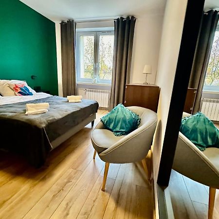 Jazz Apartament Czestochowa Centrum 2-Bedroom Exteriör bild