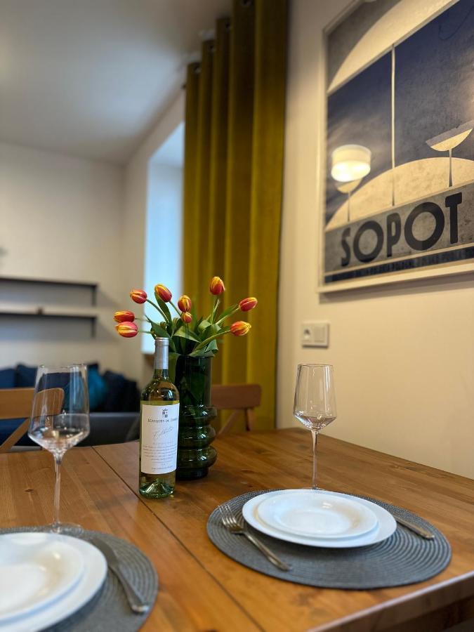Jazz Apartament Czestochowa Centrum 2-Bedroom Exteriör bild